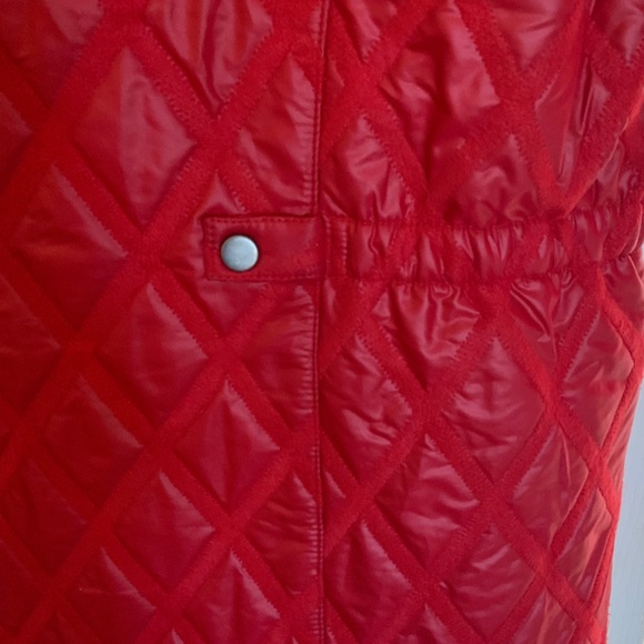 Chico's Zenergy Vibrant Red Quilted Vest - Picture 7 of 13